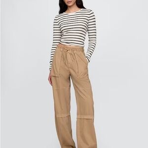 GAP Mid Rise Easy Utility Barrel Pants